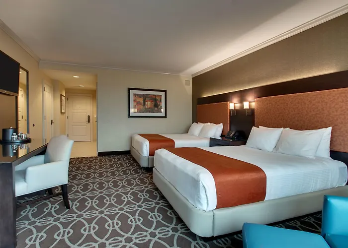 Argosy Casino & Hotel